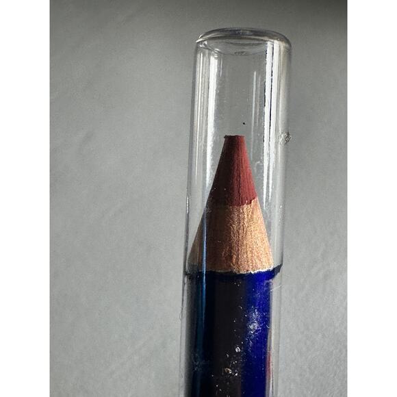 NEW Estee Lauder Lip Defining Pencil; Apple Cordial - Picture 1 of 3